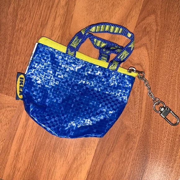 NWT IKEA Knölig Coin Purse Charm Keychain - Picture 2 of 7